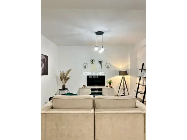 Apartament 1+1 për Qira Pranë Qendrës!