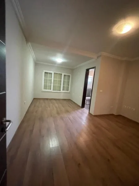 Tirane, shitet Vile 3 Katshe Kati 4, 670 m² 850.000 € (Akacia Hills, TEG)