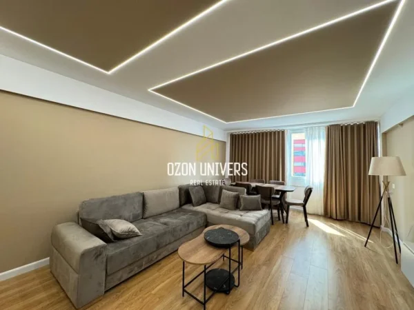 Duplex modern për qira në zemër të Tiranës, Qender!