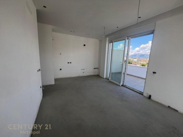 Tirane, shes apartament 2+1 Kati 5, 120 m² 130.000 € (Astir)