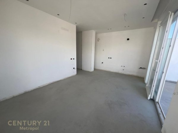 Tirane, shes apartament 2+1 Kati 5, 120 m² 130.000 € (Astir)