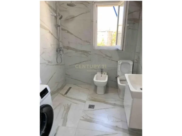 Shqiperi, shitet apartament 1+1 Kati 5, 117 m² 248.000 € 