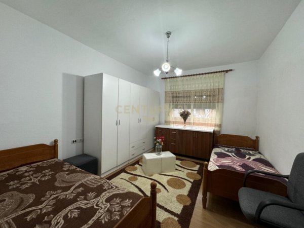 Tirane, jepet me qera apartament 2+1 Kati 2, 74 m² 500 € (21 dhjetori)