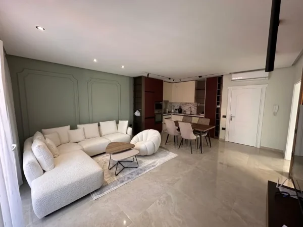 Tirane, jepet me qera apartament 2+1 Kati 4, 110 m² 750 € (Green City Residence)