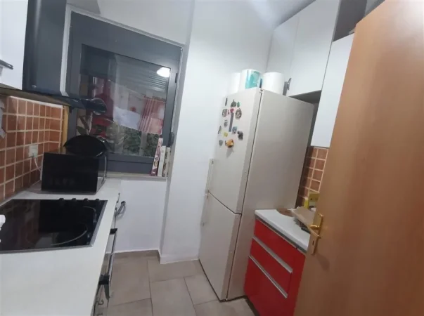 Tirane, shitet , 56 m² 180.000 € 