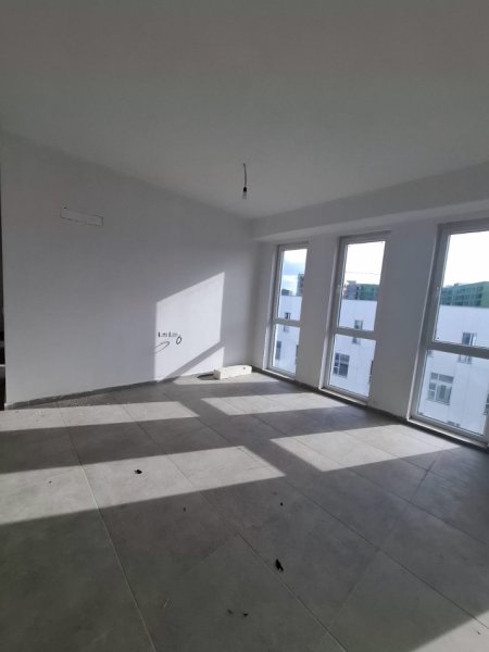 Tirane, jepet me qera apartament 3+1+Ballkon , 110 m² 450 € (5 Maj)