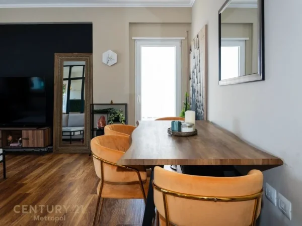 Tirane, shes apartament 2+1+Ballkon , 109 m² 245.000 € (KOPSHTI BOTANIK)