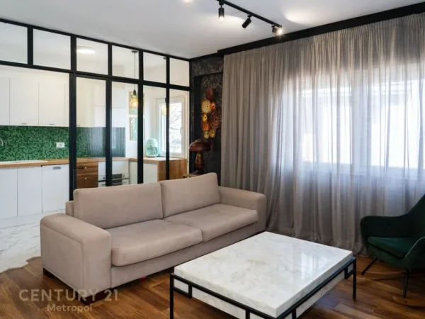 Tirane, shes apartament 2+1+Ballkon , 109 m² 245.000 € (KOPSHTI BOTANIK)