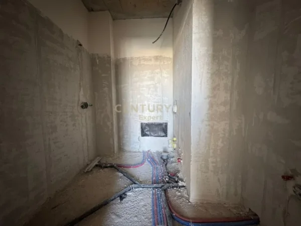 Tirane, shes apartament 2+1 , 137 m² 480.000 € (Ish Ekspozita)