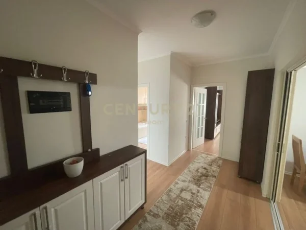 Tirane, jepet me qera apartament 2+1+Aneks+Ballkon Kati 2, 125 m² 900 € (Neom118846)