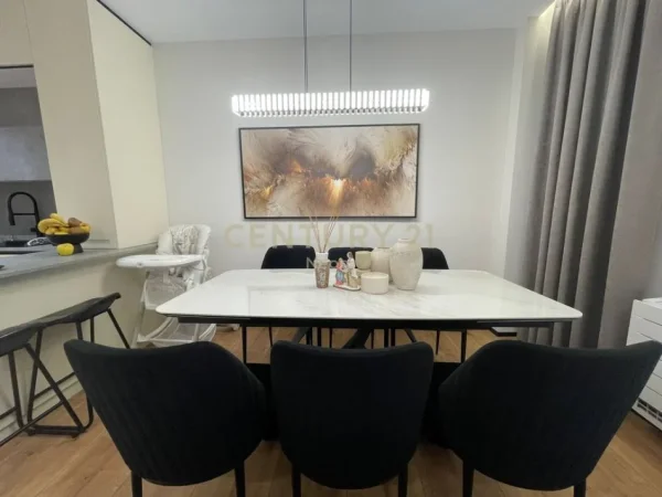 Tirane, shitet apartament 2+1+Aneks+Ballkon Kati 1, 121 m² 369.000 € (Neom119086)