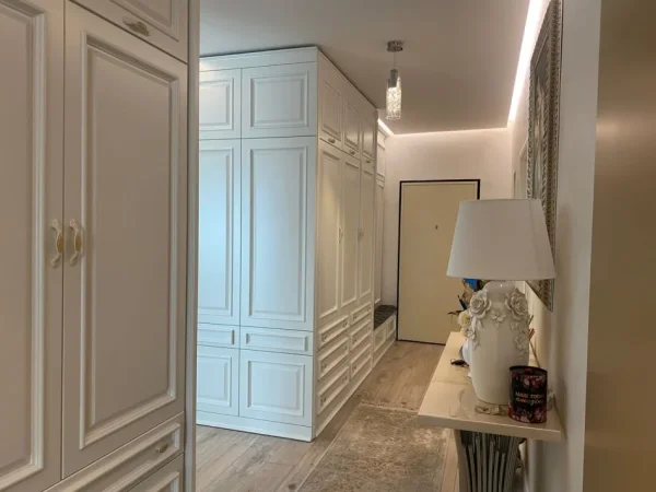 SHITET APARTAMENT  3+1+2  FRESK        200.000 €