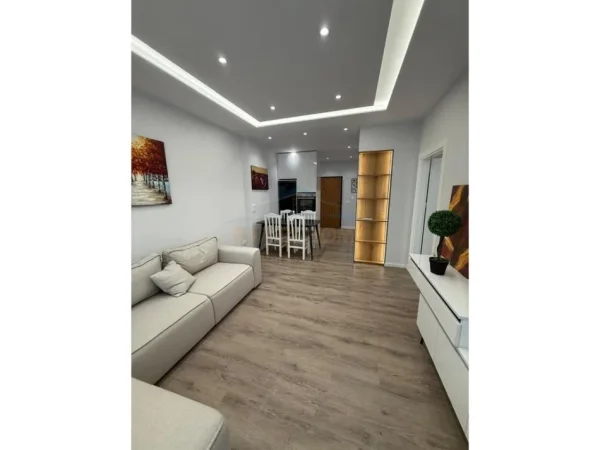 Durres Plazh, shitet apartament 1+1+Ballkon Kati 1, 68 m² 145.000 € (Durres)