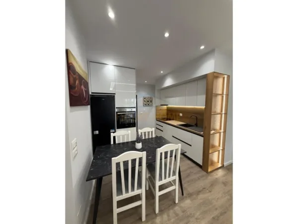 Durres Plazh, shitet apartament 1+1+Ballkon Kati 1, 68 m² 145.000 € (Durres)