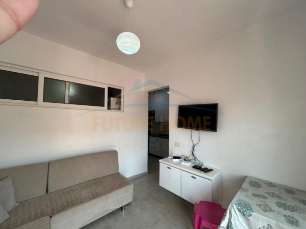 Qerret, shitet apartament 1+1+Ballkon Kati 4, 45 m² 85.000 € (Durres)