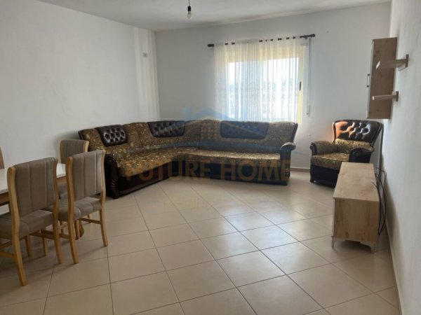 Durres, jap me qera apartament 2+1 Kati 9, 116 m² 350 € 