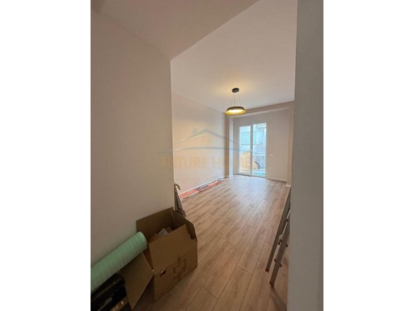 Tirane, shitet apartament 2+1 Kati 3, 100 m² 135.000 € (FRESK,RRUGA E THESARIT)