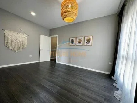 Tirane, shitet apartament 1+1 Kati 2, 64 m² 17.000.000 € 