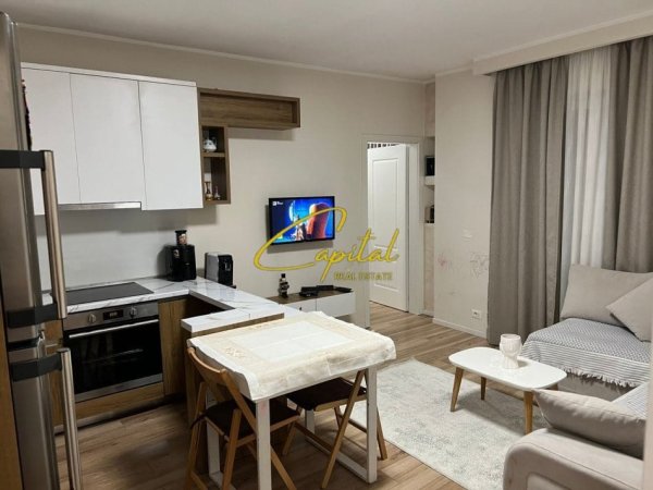 Tirane, shitet apartament 1+1 Kati 4, 60 m² 176.000 € (RRUGA E KAVAJES)