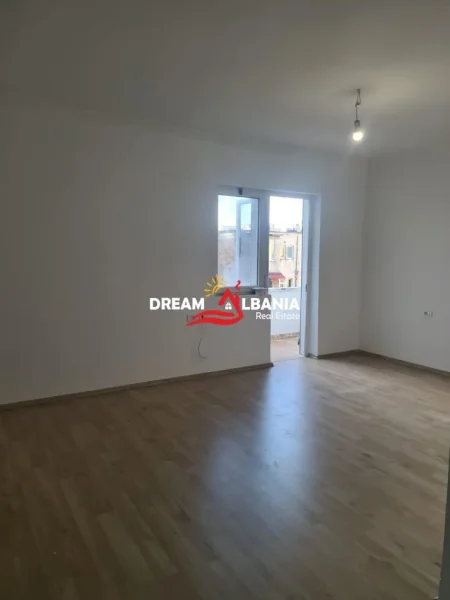 Tirane, shitet apartament 2+1 , 74 m² 165000 €