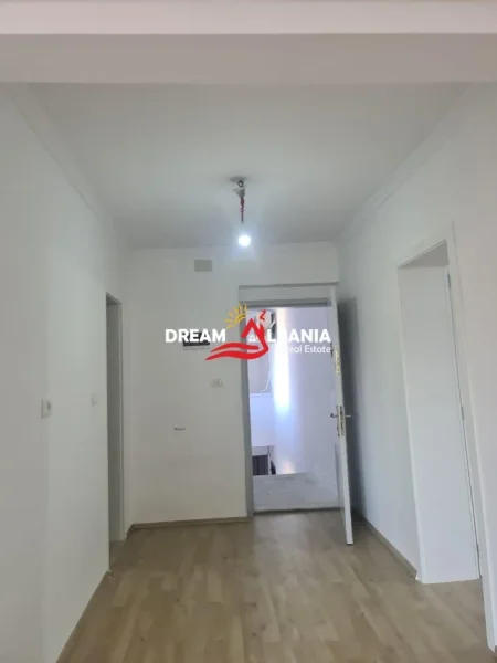 Tirane, shitet apartament 2+1 , 74 m² 165000 €