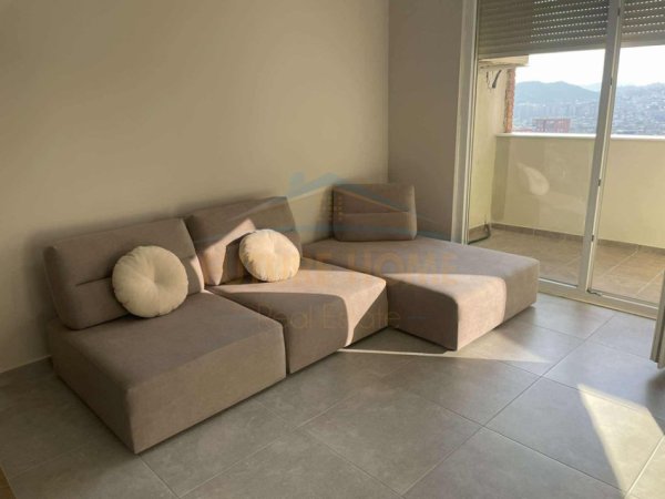Tirane, shitet apartament 1+1 , 75 m² 140.100 € 