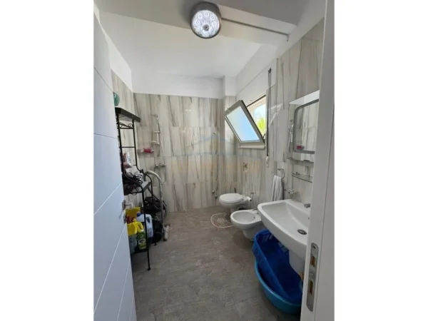 SHITET APARTAMENT 2+1 TEK PERLA RESORT GJIRI I LALEZIT