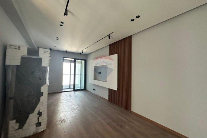 Tirane, shitet apartament 1+1 Kati 4, 69 m² 125.000 € (ID: 530581008-7)