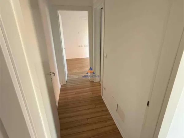 Tirane, shitet zyre Kati 4, 112 m² 316.400 € (GARDEN BUILDING,RRUGA KAVAJES)