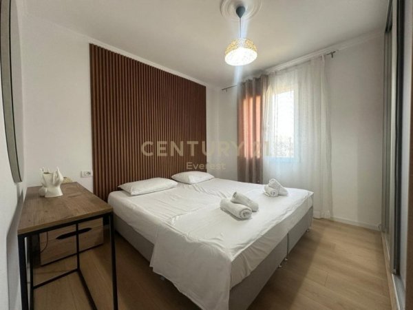 Tirane, jepet me qera apartament 1+1 Kati 4, 48 m² 650 € 