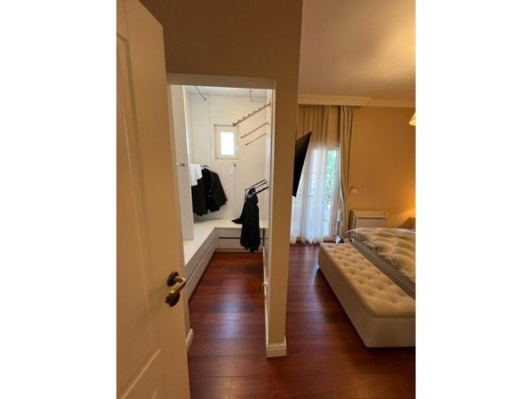 Tirane, shitet apartament 2+1 Kati 3, 109 m² 270.000 € (Liqeni i Thate)