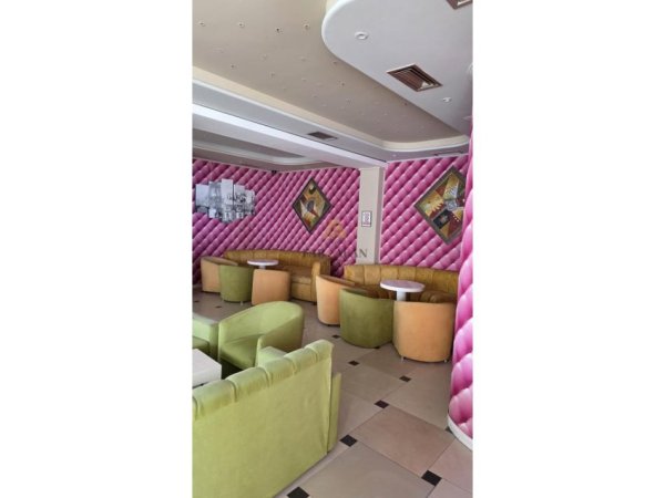 Durres, shitet lokal , 151 m² 450.000 € (Vollga)