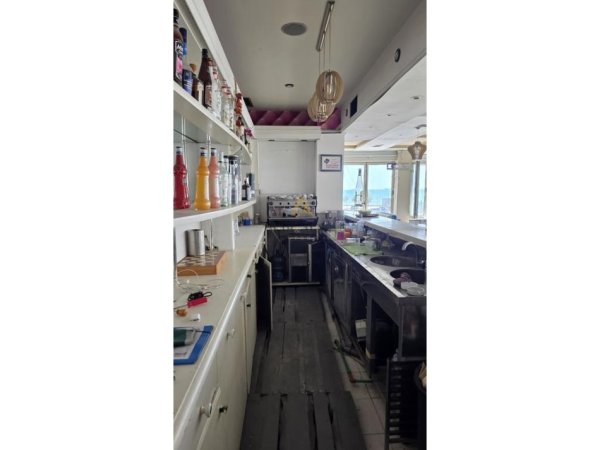 Durres, shitet lokal , 151 m² 450.000 € (Vollga)
