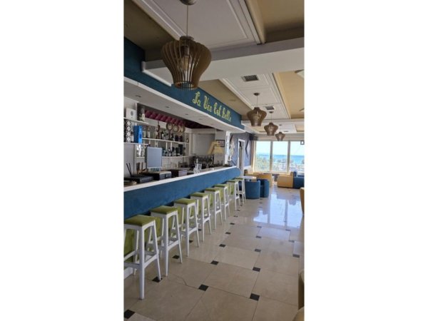 Durres, shitet lokal , 151 m² 450.000 € (Vollga)