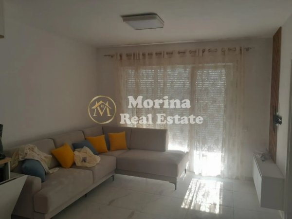 Tirane, jepet me qera apartament 2+1 Kati 4, 90 m² 500 € (Univers City)