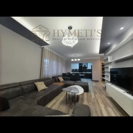 Tirane, shitet apartament 3+1 , 145 m² (Sauk, Residenca "Touch of the Sun")