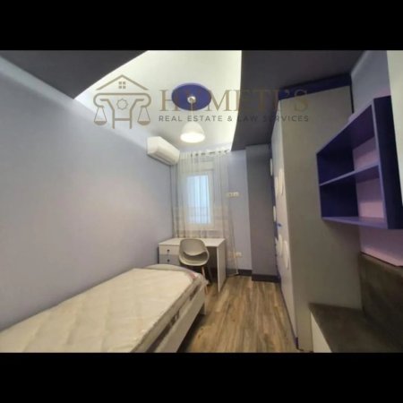 Tirane, shitet apartament 3+1 , 145 m² (Sauk, Residenca &quot;Touch of the Sun&quot;)