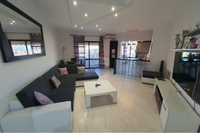 Tirane, jepet me qera apartament 3+1+Ballkon Kati 4, 140 m² 700 € (Prane Eleonores)
