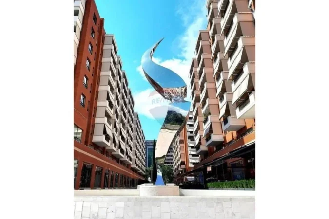Tirane, jepet me qera ambjent biznesi Kati 0, 109 m² 2.200 € (KOMPLEKSI DELIJORGJI)
