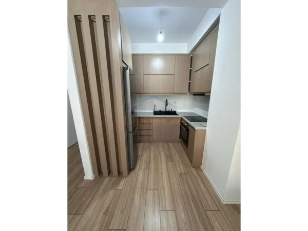 Tirane, shitet apartament 2+1 Kati 2, 91 m² 135.000 € 