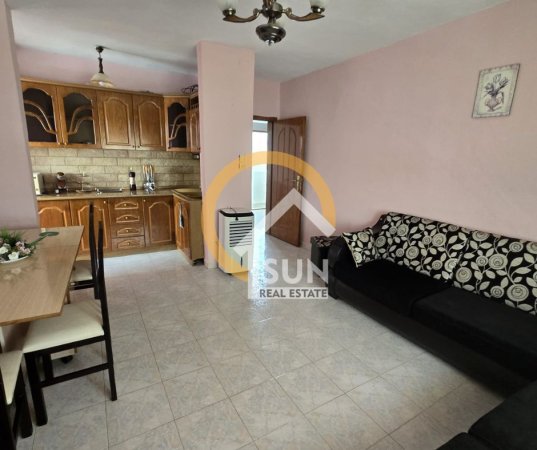 Shkoder, jepet me qera apartament 1+1+Ballkon Kati 5, 56 m² (XHABIJE)