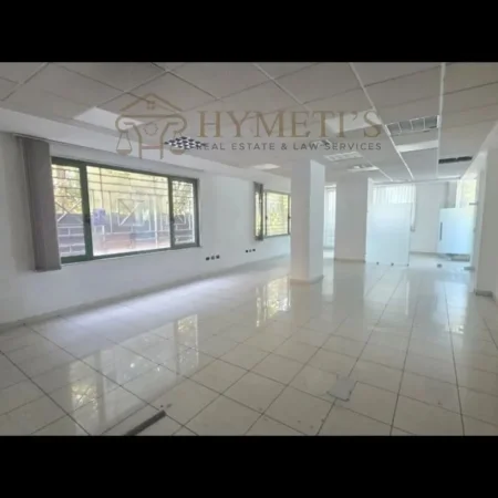 Tirane, jepet me qera ambjent biznesi , 822 m² 17.000 € (Presidenca, Qendër)