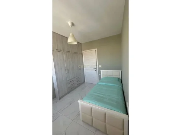 Tirane, jap me qera apartament 1+1 Kati 7, 85 m² 550 € 