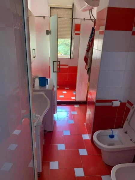 Tirane, shitet apartament 2+1 Kati 3, 125 m² 335.000 € (Rruga Faik Konica)