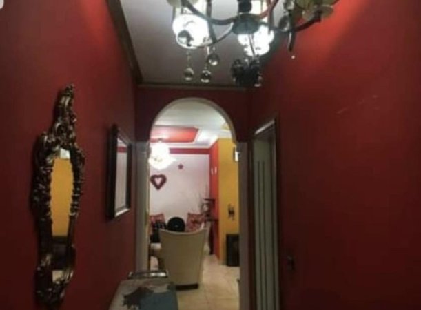 Tirane, shes apartament 2+1+2+Ballkon Kati 8, 100 m² 179.000 € (Pallati me Shigjeta)