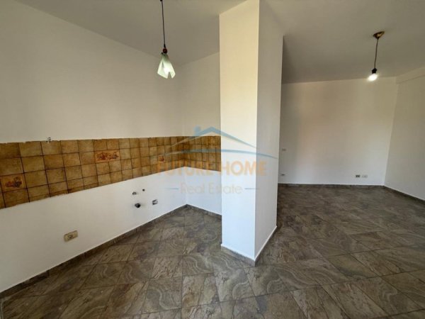 Tirane, shitet apartament 1+1 Kati 3, 45 m² 110.000 € 