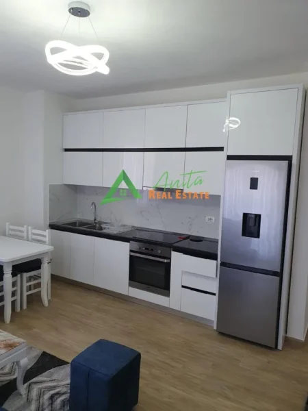 Tirane, jepet me qera apartament 1+1+Ballkon Kati 3, 70 m² 50,000 Lek (Don Bosko)