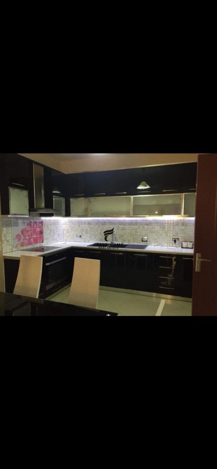 Tirane, jepet me qera apartament 1+1+Ballkon Kati 3, 80 m² 400 € (ASTIR)