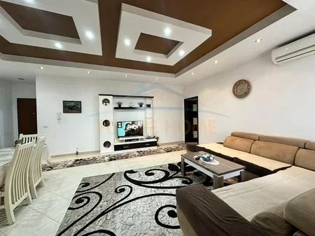 Tirane, shitet apartament 2+1 Kati 2, 12.000.000 € 