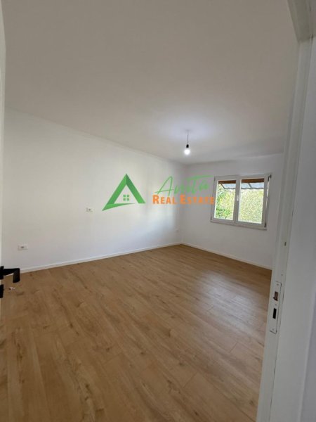 Tirane, shitet apartament 2+1+Ballkon Kati 2, 72 m² 122.000 € (Ali Demi)